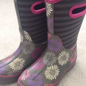 LIKE NEW! Rain/Snow Boots